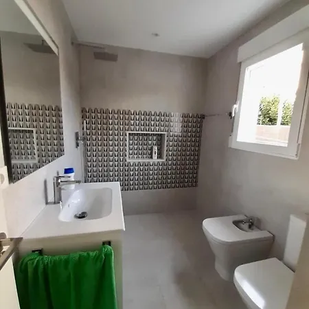 Holiday home Casita Moderna A Escasos Metros De Playa Terranova Oliva