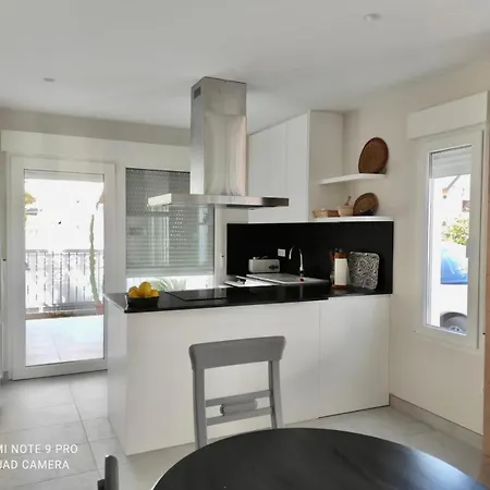 Casita Moderna A Escasos Metros De Playa Terranova